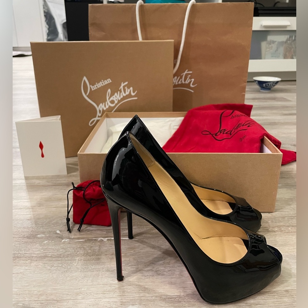 Christian Louboutin New Very Prive 120 Patent Black - 38